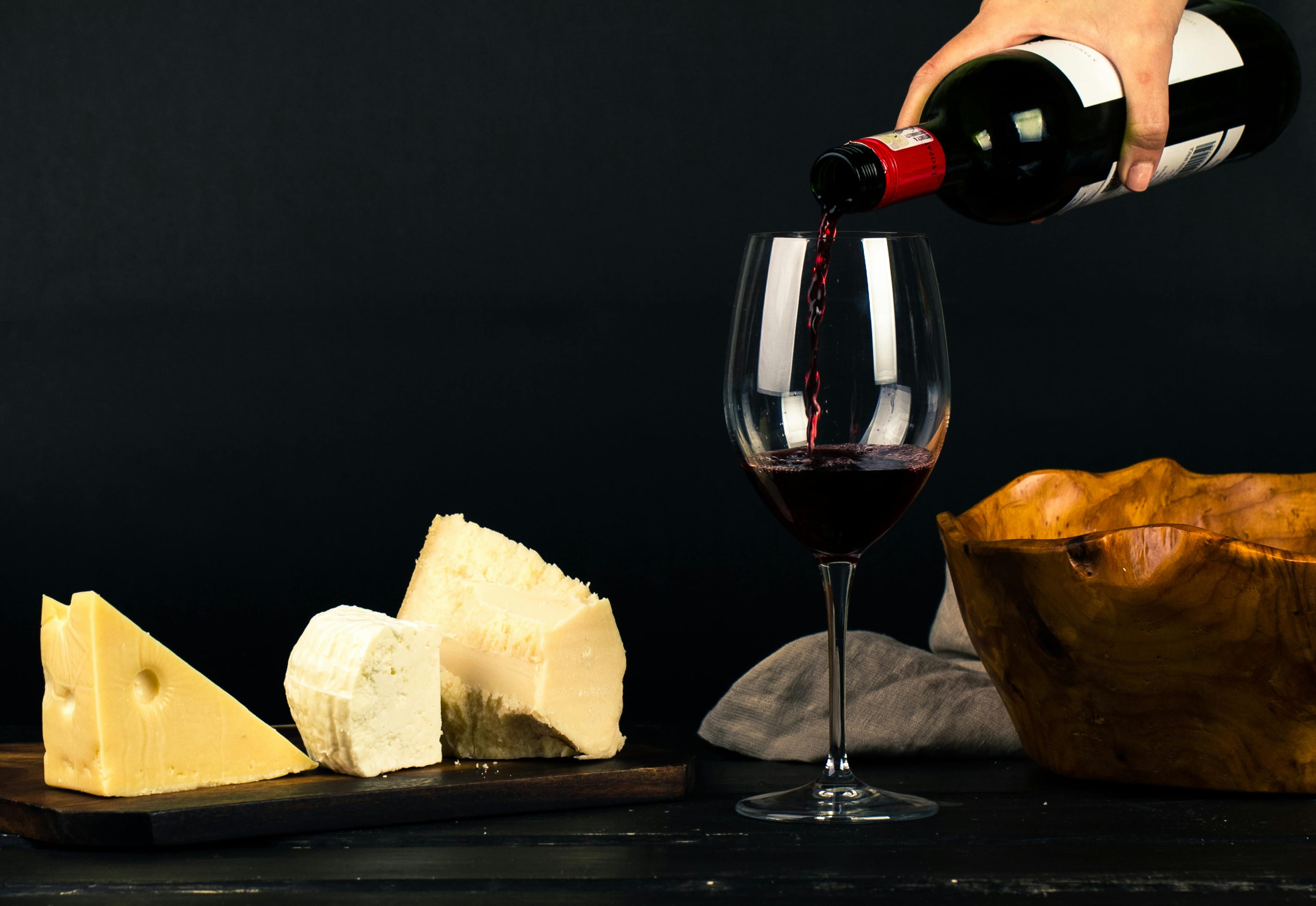 Wine Lunch Tour - Gourmet dining with wine pairings